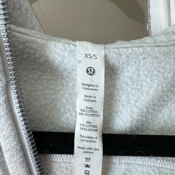 Lululemon Scuba Oversized Half-Zip Hoodie - Picture 4 of 4